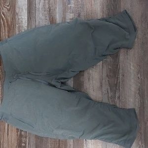 Kirkland Grey Athletic Capri